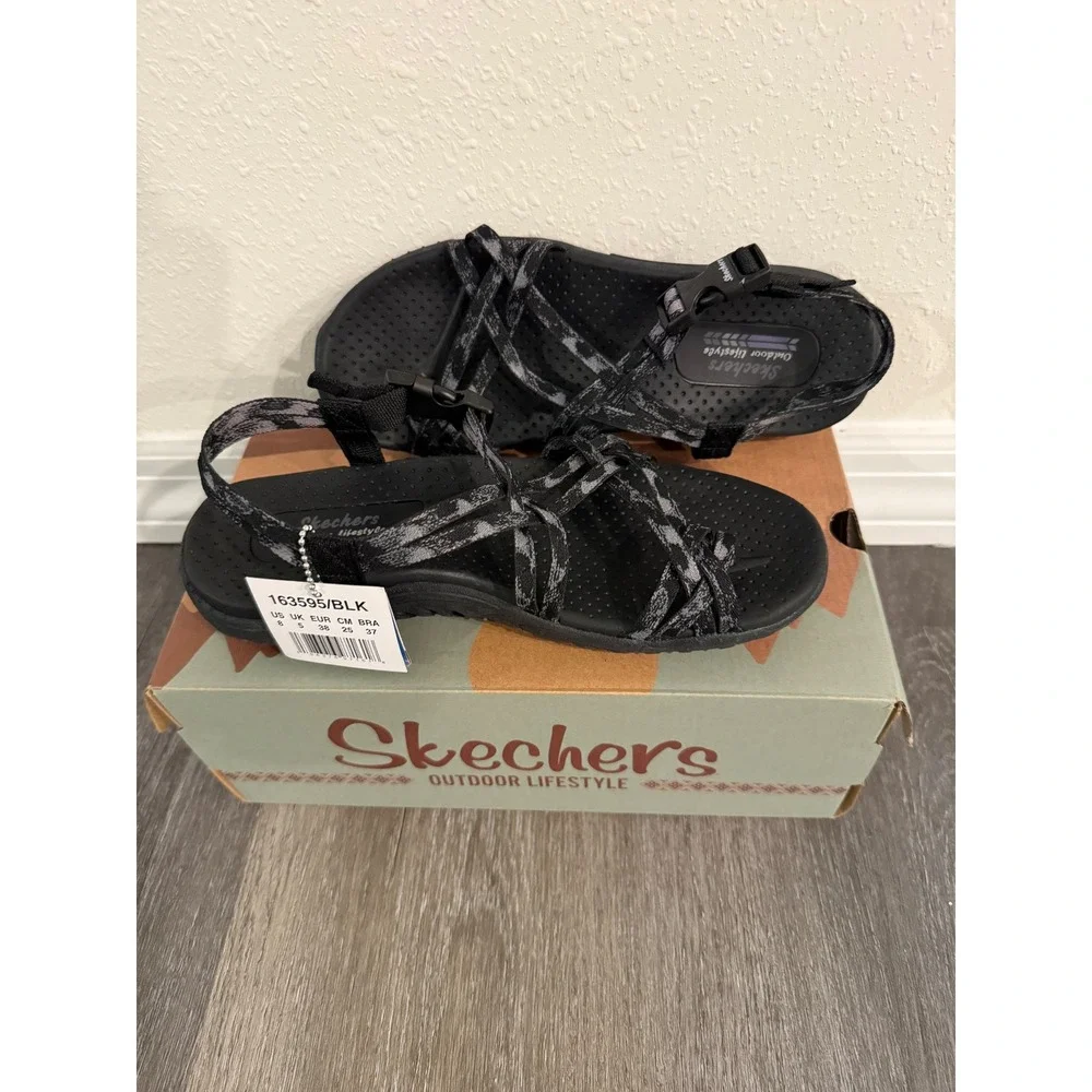 Skechers Reggae Positive Space Women 8 Black Trail Sandals 163595/BLK Vegan NEW